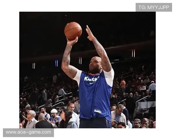 尼克斯与塔克签约两年 近12年底角三分数据曝光位居联盟第一 尼克斯与塔克签约两年 近12年底角三分数据曝光位居联盟第一